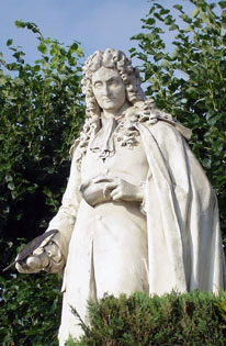 statue Jean-de La Fontaine, par Laitié